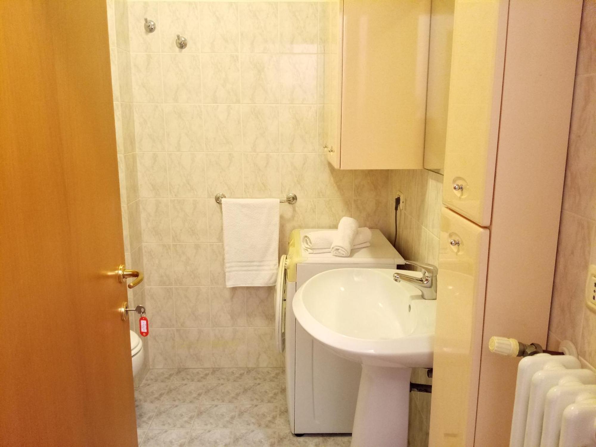 Appartamento Che Vista! Affittacamere Mombaroccio Exterior foto